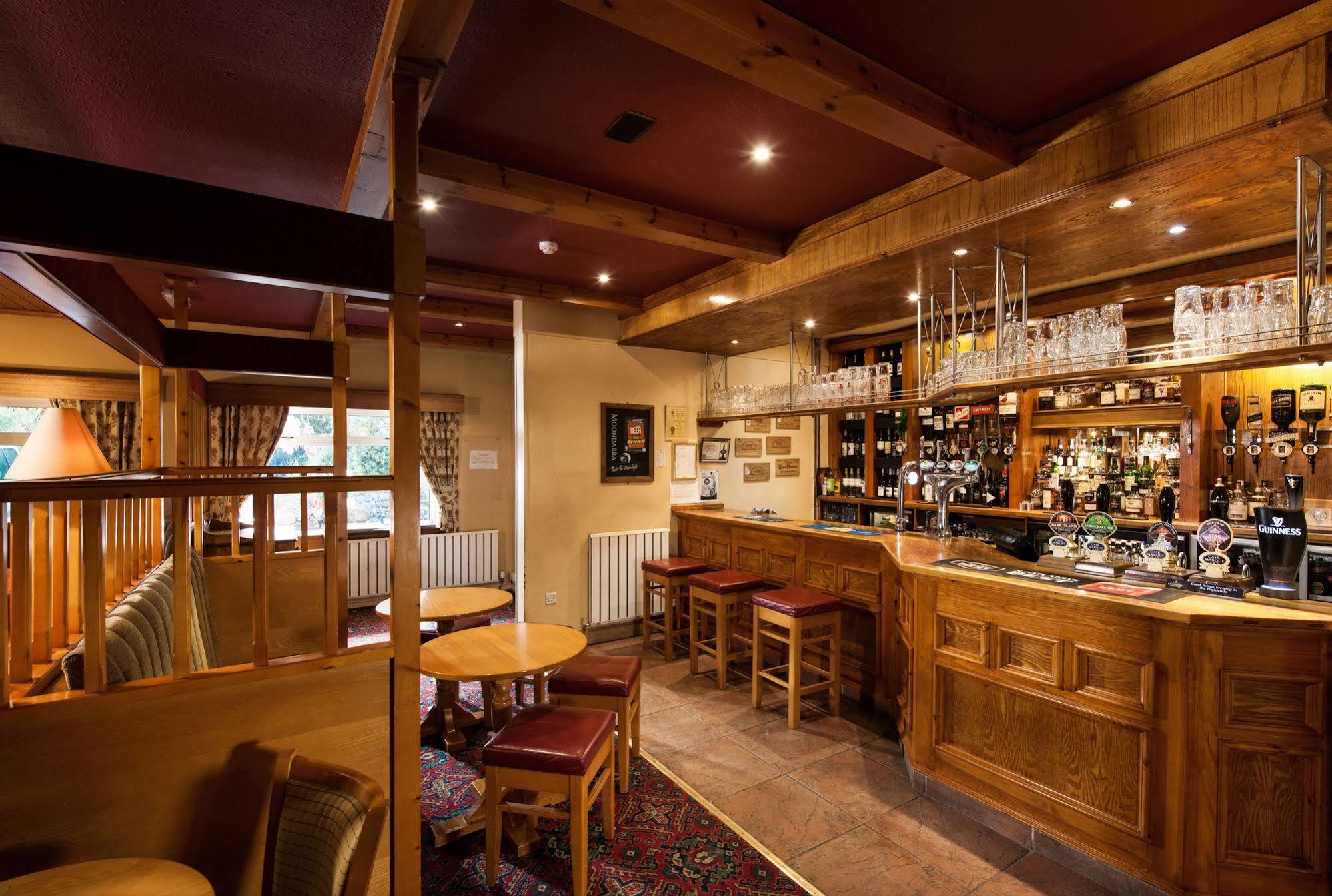 The Stronlossit Inn Fort William Bagian luar foto